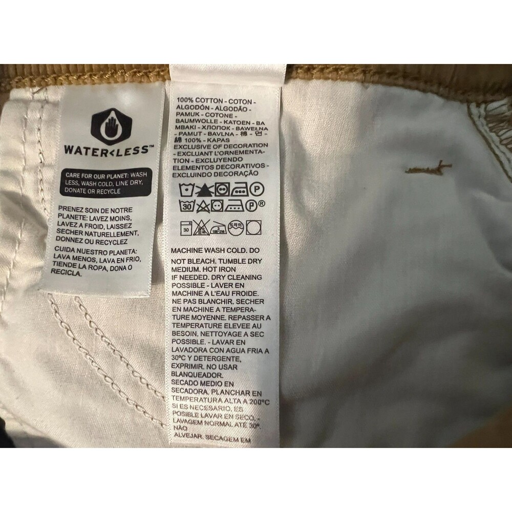 Levis Women's '94 Baggy Mid-Rise Corduroy Jeans Camel  Size 26  Boho Skater - Picture 14 of 15